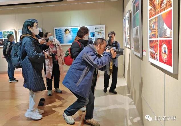 青岛市摄影家协会秘书长